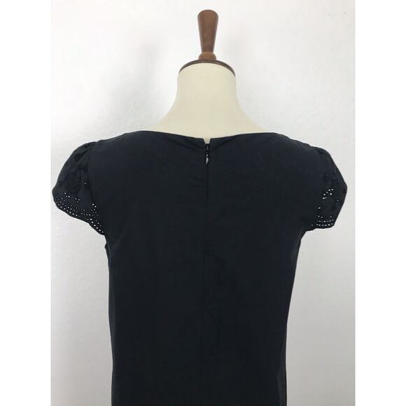 Uniqlo Embroidered Scalloped Hem A-Line Shift Dress - Picture 5 of 7